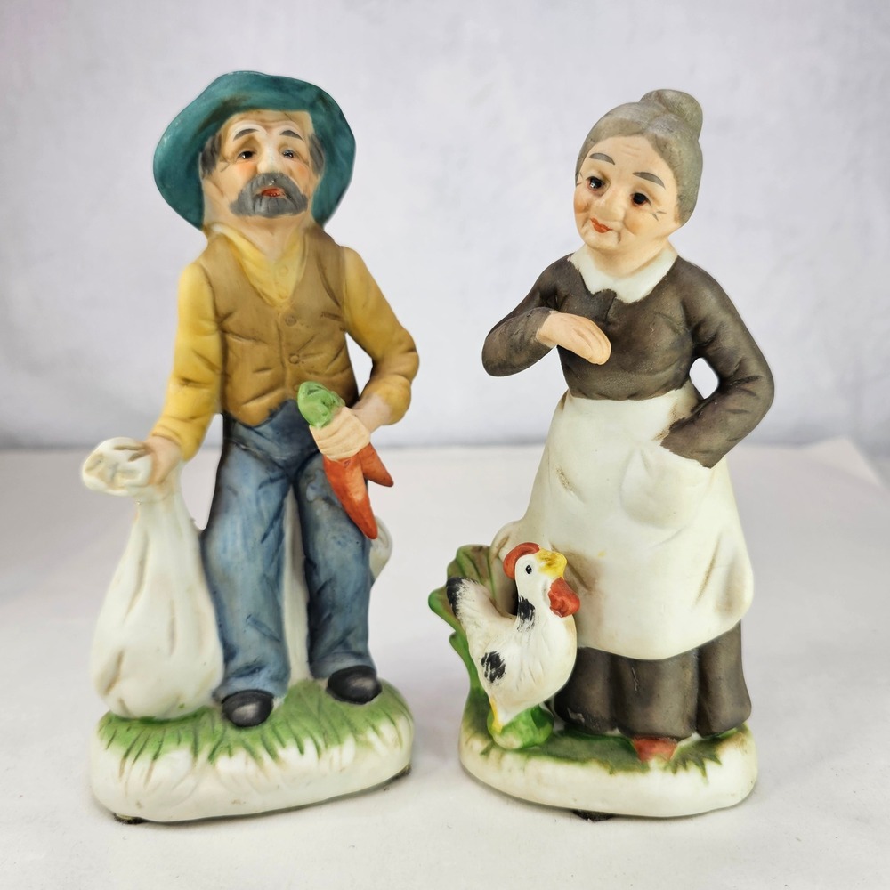 VTG Farmer Couple Figurines Old Man Woman with Chicken Vegetables Carrying Bags